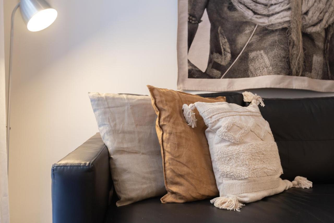 Puerta De Larios: Central Three-Bedroom Apartment With Balconies And Patio มาลากา ภายนอก รูปภาพ